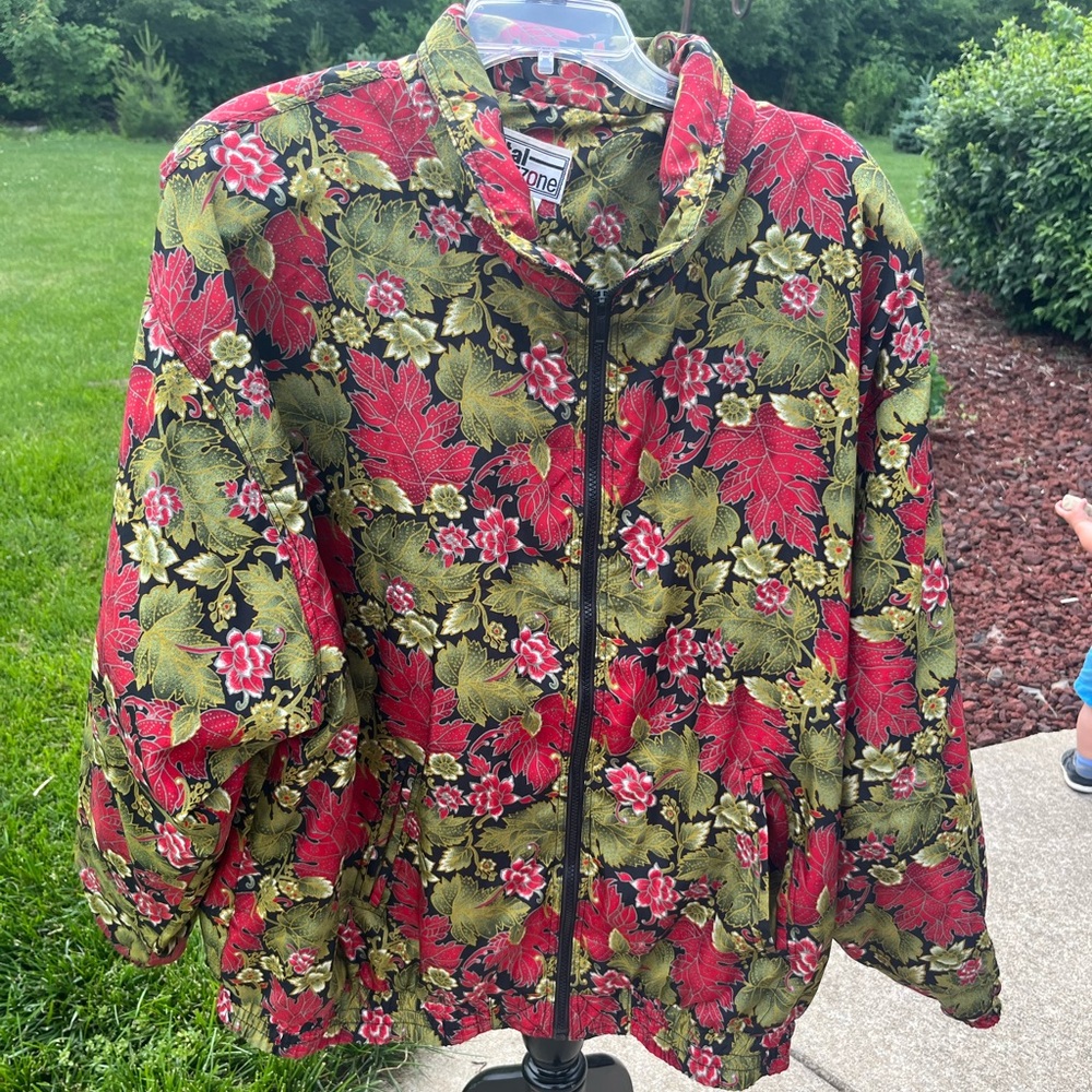 Vintage nylon plus size 80’s jacket Vital Zone 3x